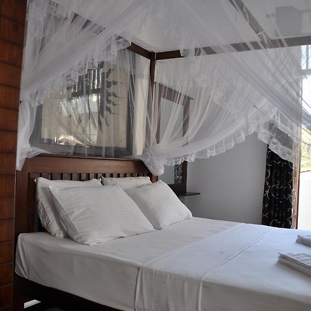 Bianco Terrace Hotell Negombo Eksteriør bilde