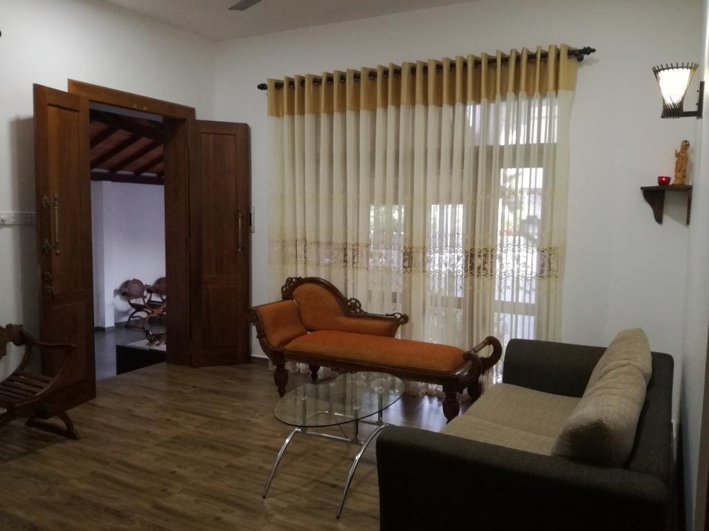 Bianco Terrace Hotell Negombo Eksteriør bilde